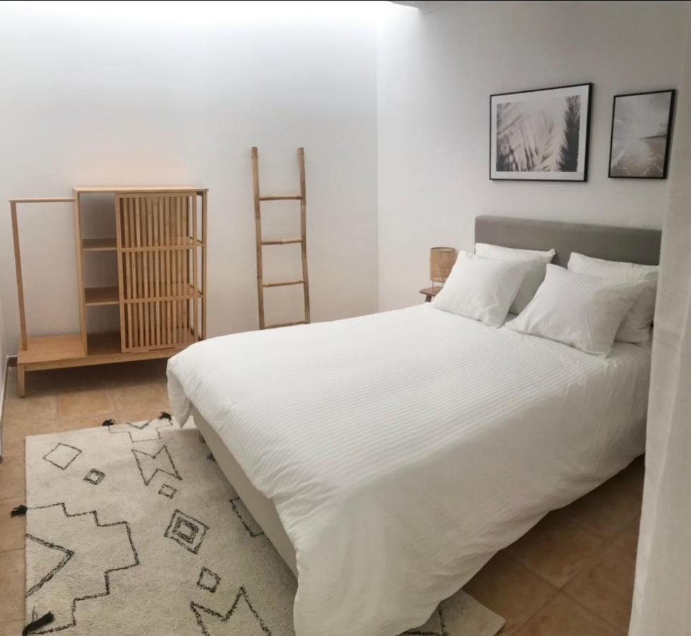 Accommodation In Sesimbra - Two Double Bedroom Kültér fotó