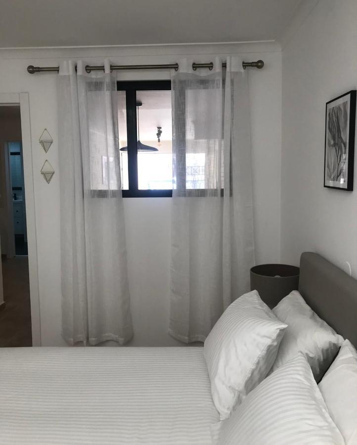 Accommodation In Sesimbra - Two Double Bedroom Kültér fotó